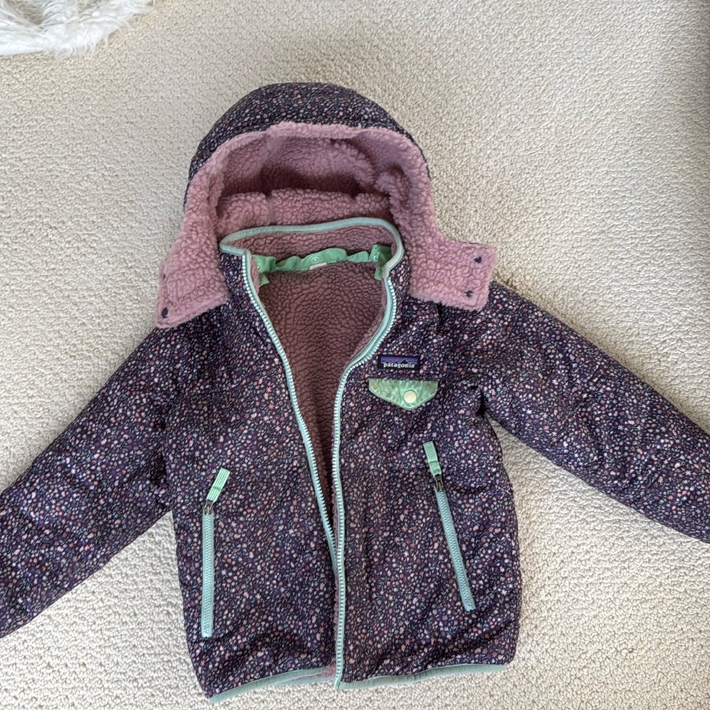 Patagonia 5T girls reversible winter jacket